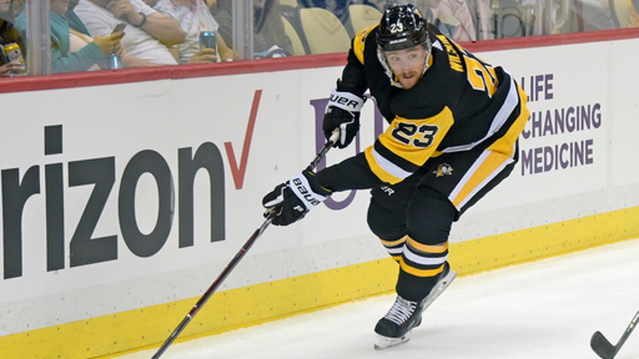 Sabres place Moulson on waivers; acquire Wilson from Wings